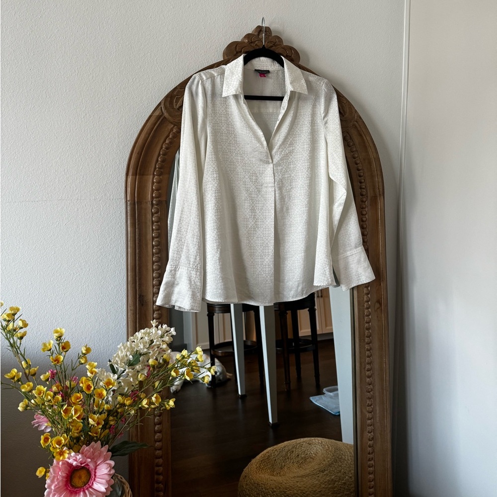 Vince Camuto - White Top